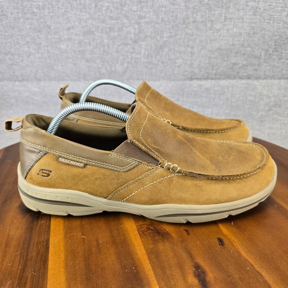 Skechers Mens Relaxed Fit Slip On Loafers 64858EWW Dark Taupe Leather Size 9